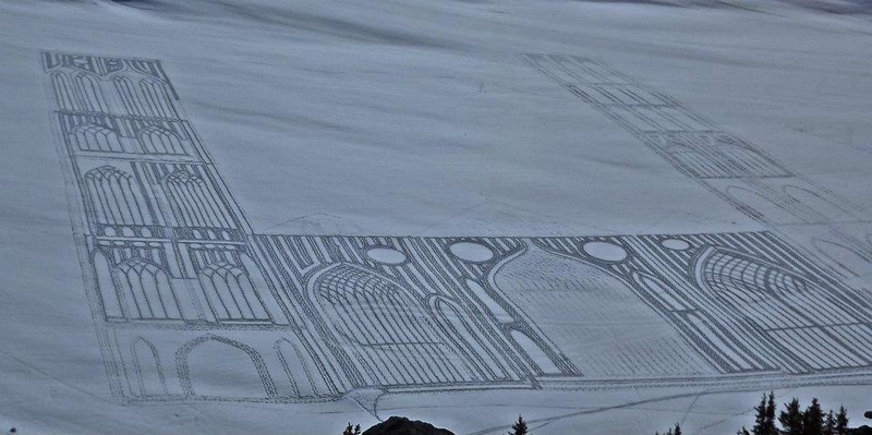 Illustration for article titled Art That's Made with Snow and Ice